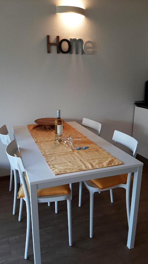 Casa Donato Apartment มัลเชซิเน ภายนอก รูปภาพ